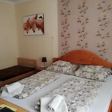 Apartment Csilla Mako