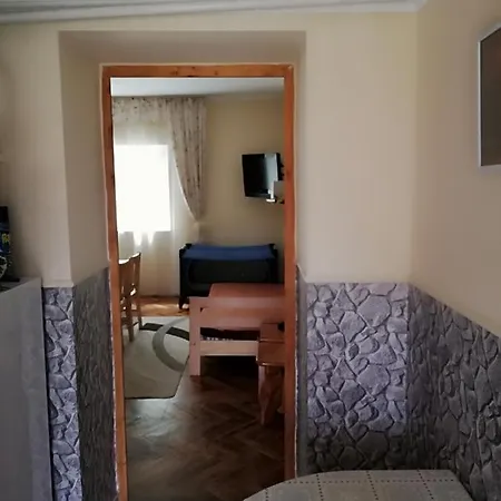 Csilla Apartment Makó