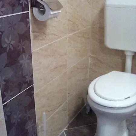 Csilla Apartment *
