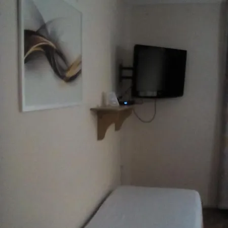 Csilla Apartment *